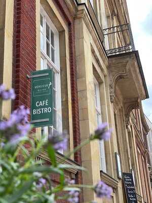 Monsieur P - Bistro Am Picassoplatz