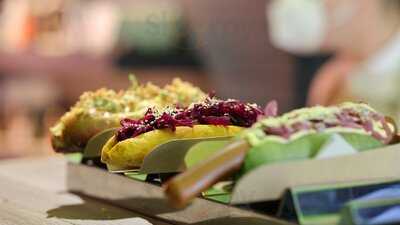 Organic Garden Signature Store