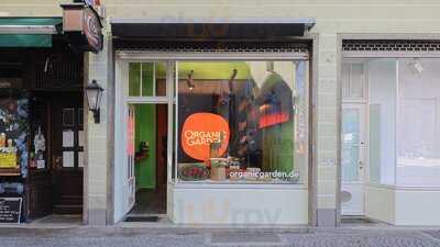 Organic Garden Signature Store