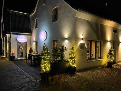 Nanas Bier & Wein Restaurant