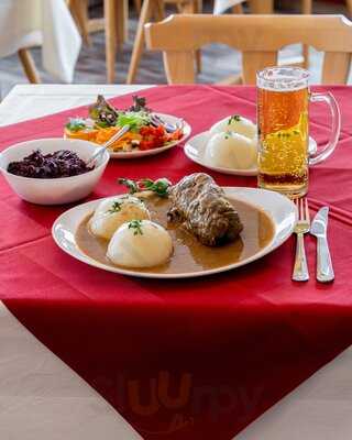 HÖbi - HÖnbacher Bierstube & Garten