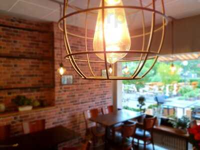 Hanoian - Authentic Vietnamese Restaurant