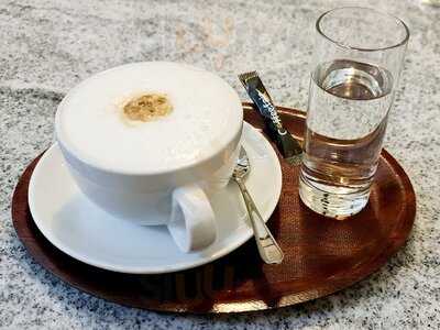 1897 - Kaffeehaus & Genussort An Der Oper