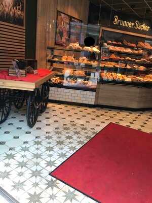 Brunner Backer & Cafe Richard-wagner-strasse