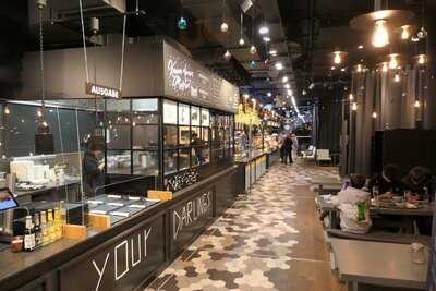 Foodfactory Cube Berlin - Food-court, Restaurant & Café Am Hbf