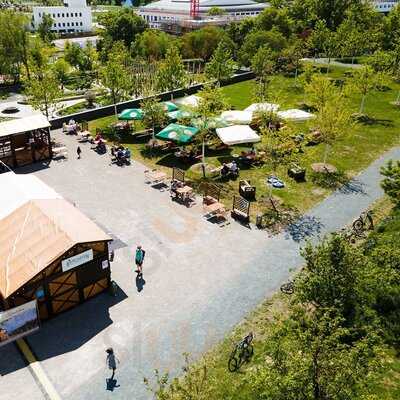 Biergarten Im Hubland