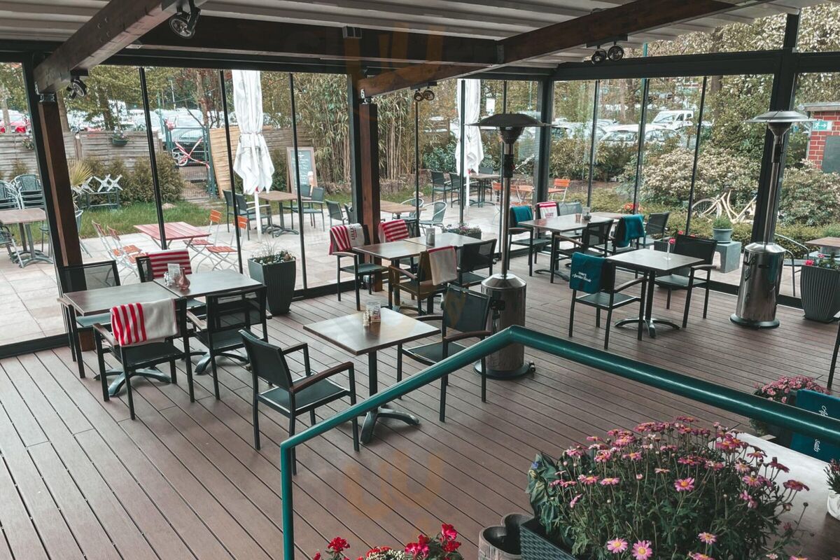 Frau Miller Pinneberg