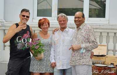 Shalimar Gardens Grill & Curry