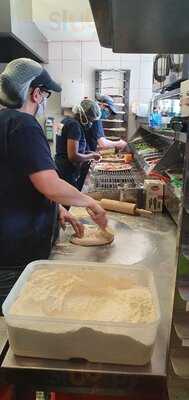 Sylvie's American Pizza