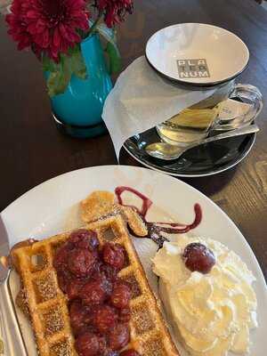 Lavendel Im Brückencafe