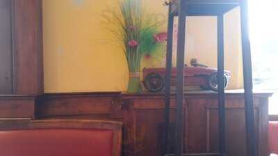 Schweinske In Eimsbuttel