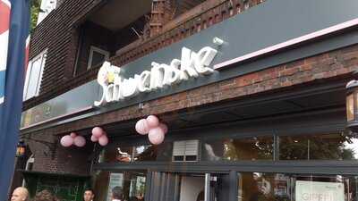 Schweinske In Eimsbuttel