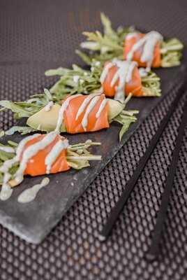 Sumo The Taste Of Sushi