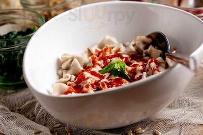 Lezizel Manti - München Maxvorstadt