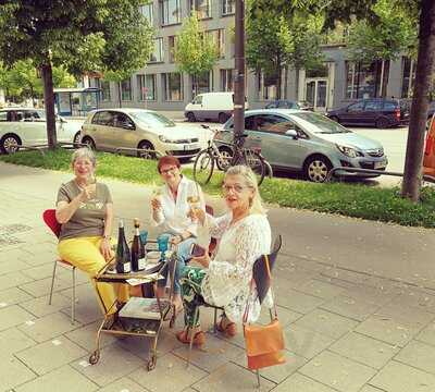 Champagne Characters