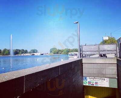 Richards Kiosk Und Feinkost