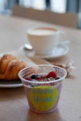 Auf Die Hand - Olivaer Platz