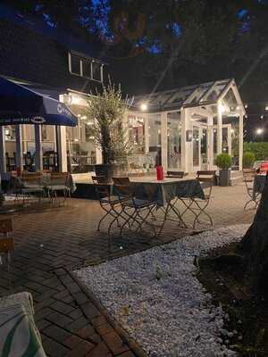 Waldkauz Baykuş Holzkohle Grill Restaurant