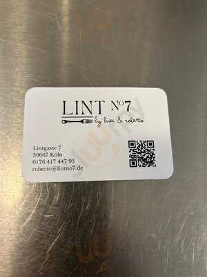 Volker's Café & Bistro