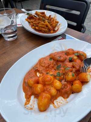 L'osteria Köln Zollhafen