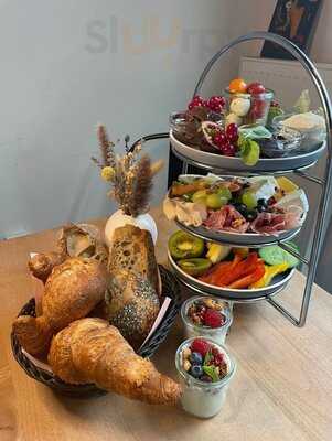 Vierundvierzigquadratmeter