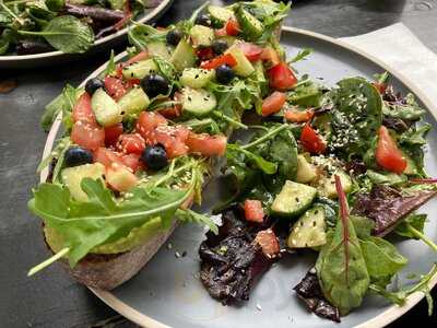 Vierundvierzigquadratmeter