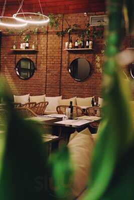 Olympia Bar & Restaurant