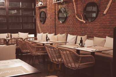 Olympia Bar & Restaurant