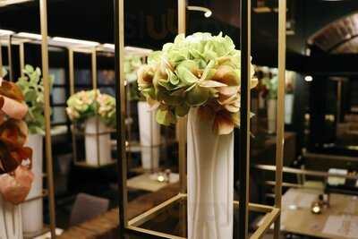 Olympia Bar & Restaurant