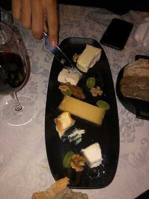 Melt Bistro & Épicerie