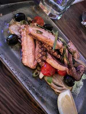 Les Halles - Areal Böhler