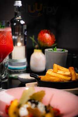 Lindenblatt Lokal Vier