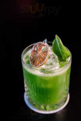 Lindenblatt Lokal Vier