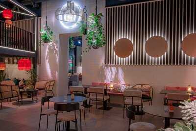 Lindenblatt Lokal Vier