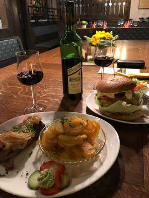 Weinstube-restaurant Von Nell