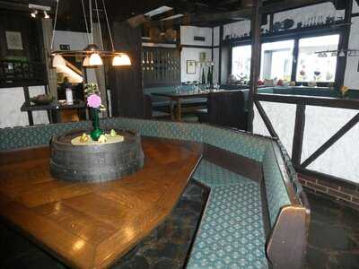 Weinstube-restaurant Von Nell