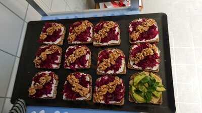 Dailys Juice Bar & Kitchen