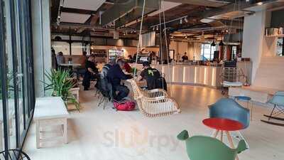 Dailys Juice Bar & Kitchen