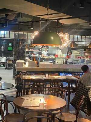 L'osteria Düsseldorf Berliner Allee