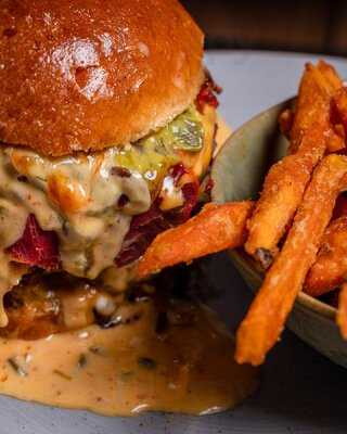 Burgerpark Café & Bar