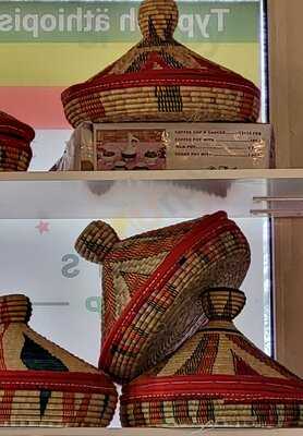 Etetye Habesha Baltena