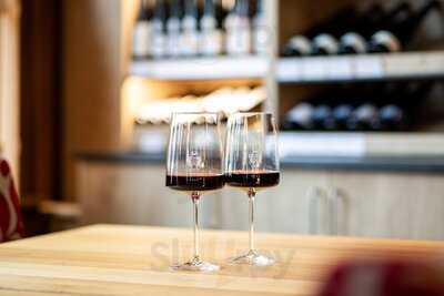 George Im Weinhaus Uhle