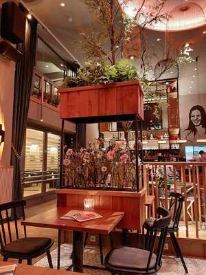 Rosemarie - Garten & Bar