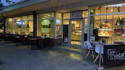 Cafe Violin