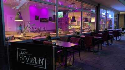 Cafe Violin