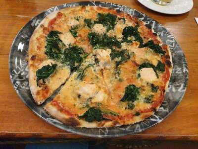 Pizzeria Und Cafe Kleinhaus