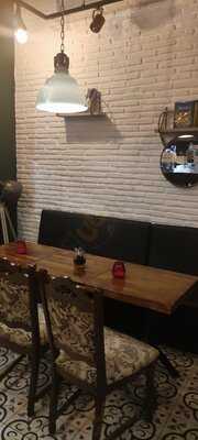 Eatalian Pizzeria Kreuzberg