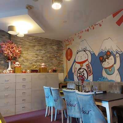 Lucky Neko - Sushi, Bowls & More