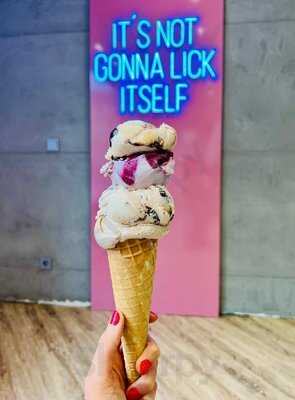 Nat & Tim Organic Ice Cream