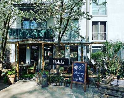 Cafe-allee
